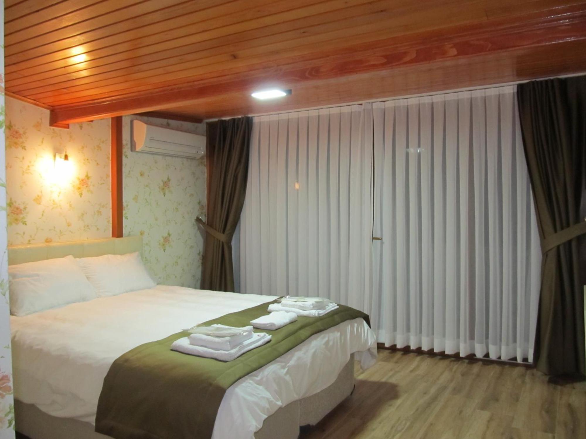 Buyukada Cinar Hotel (Adults Only) Adalar Zimmer foto